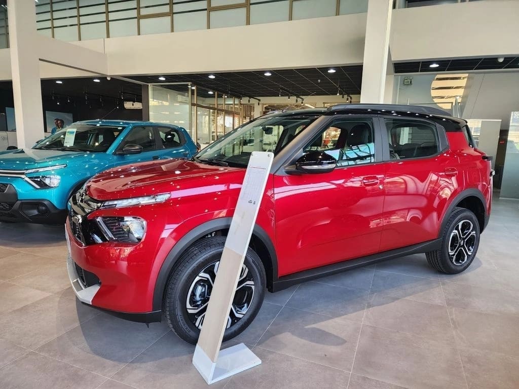 Citroen C-3 1.0 Aircross Turbo 125 Shine 7p Tn At año 2025
