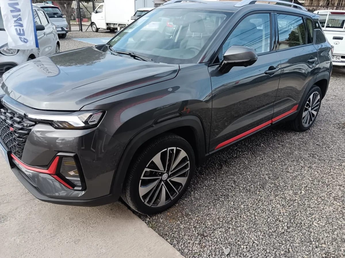 CHANGAN CS35 1.4 Plus Elite At año 2023