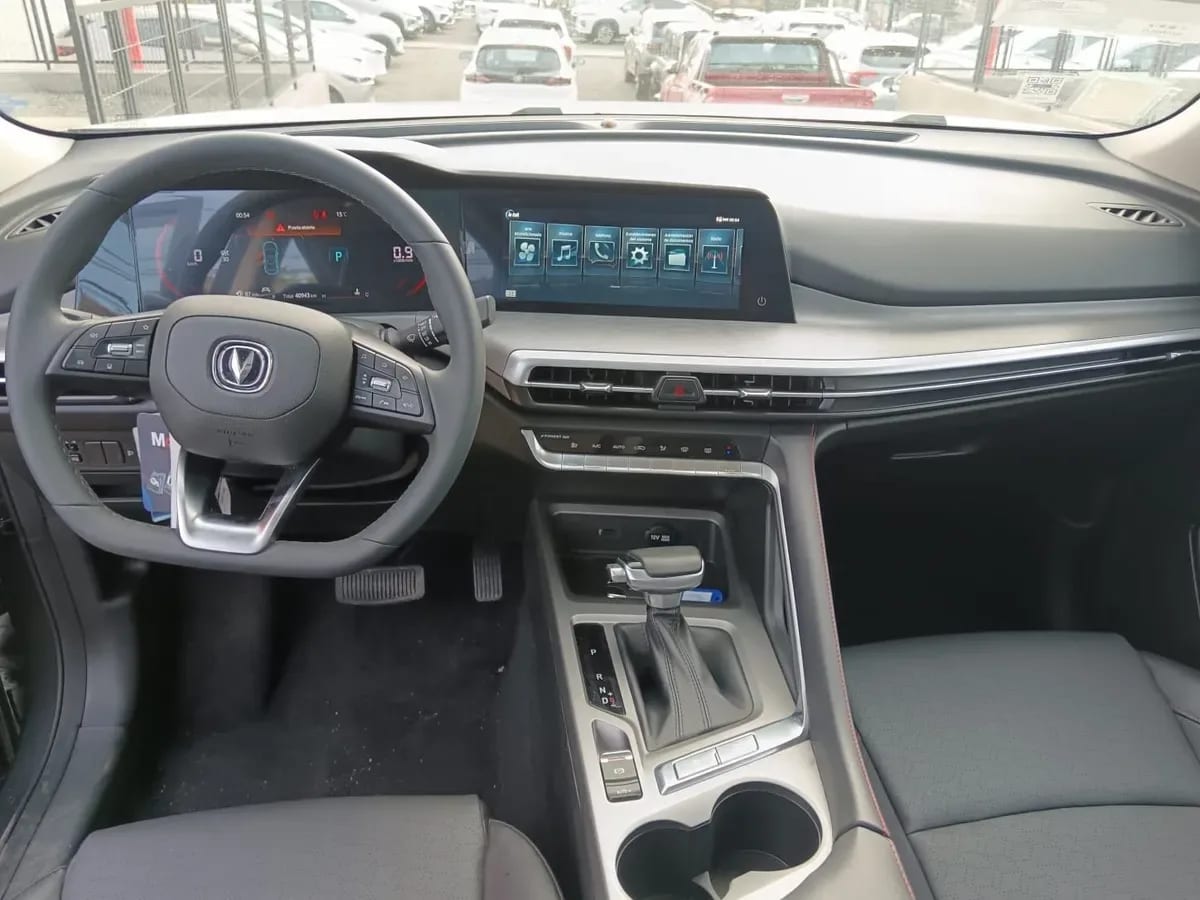 CHANGAN CS35 1.4 Plus Elite At año 2023