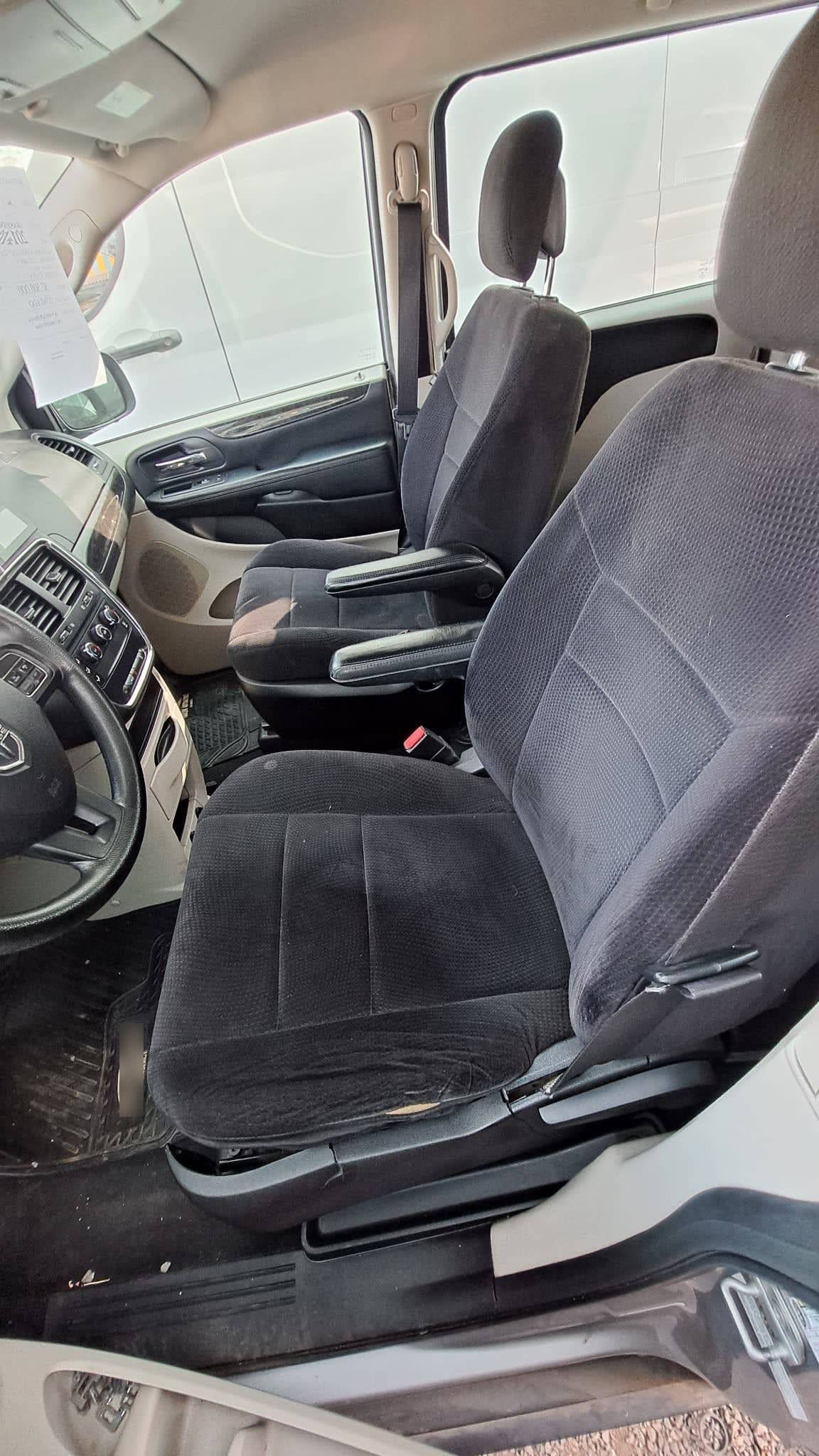 DODGE GRAND CARAVAN 3.6 Se At año 2014