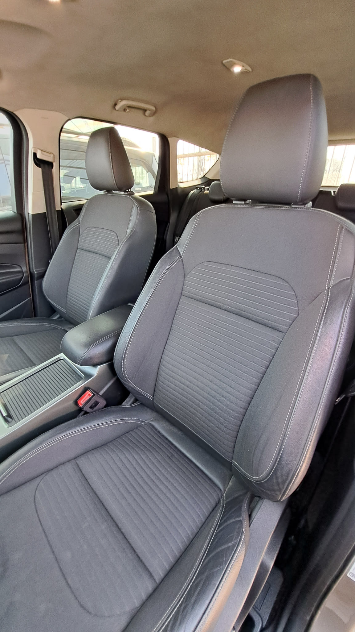 FORD ESCAPE 2.5 S At año 2020