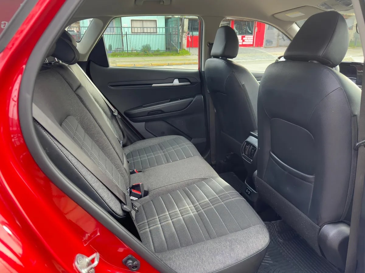 KIA MOTORS SONET 1.5 Ex Full Mt año 2024