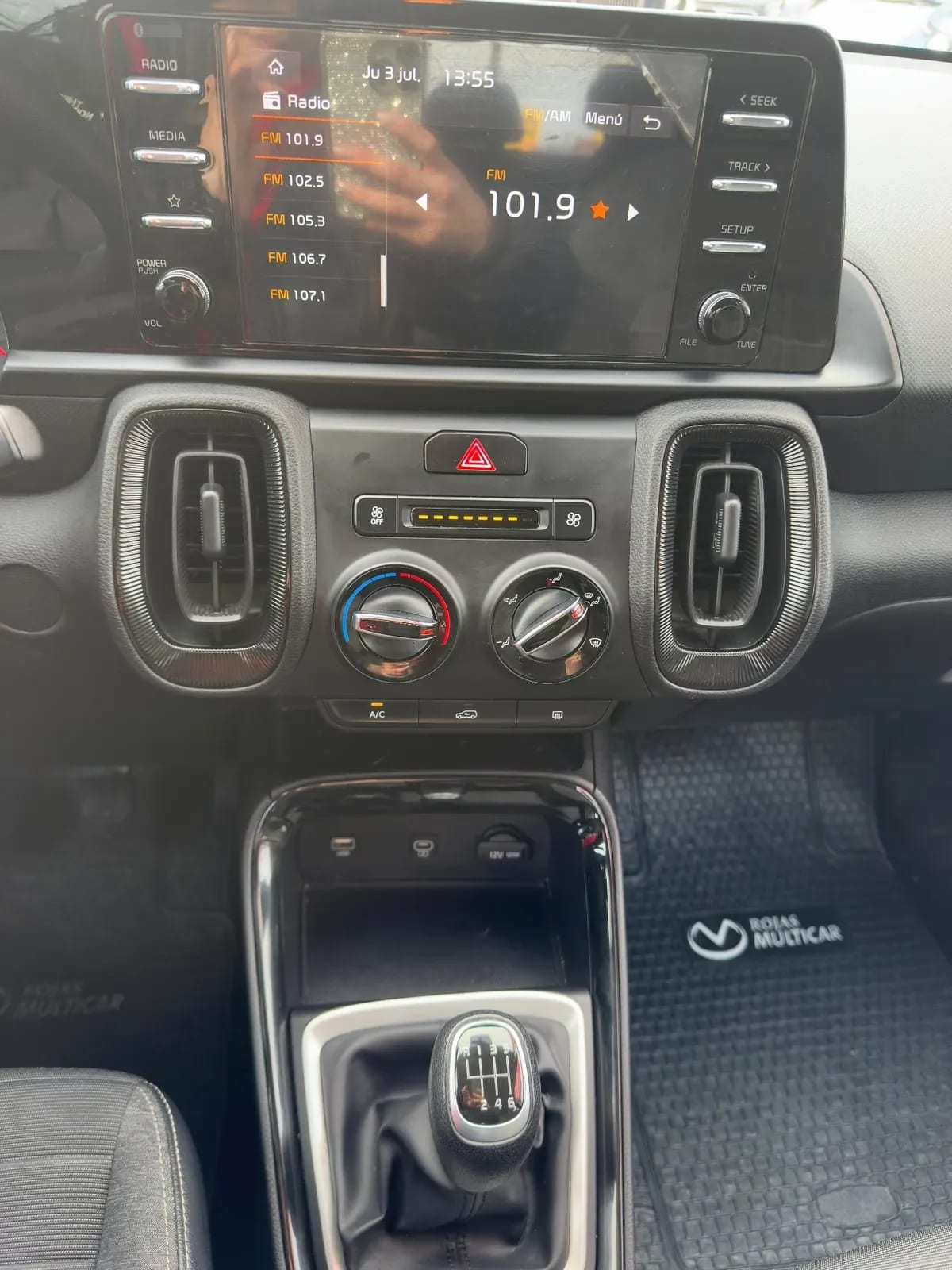 KIA MOTORS SONET 1.5 Ex Full Mt año 2024