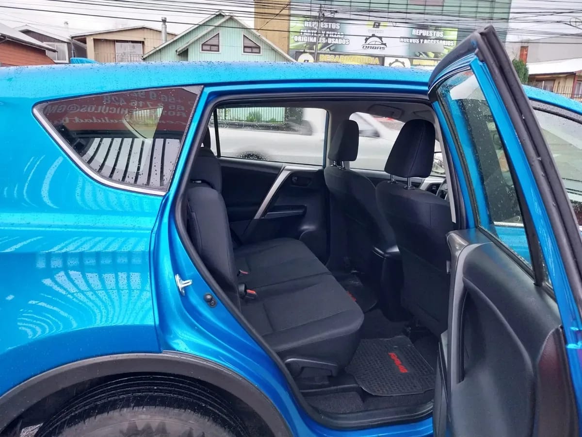 Toyota RAV 4 2,0 año 2018