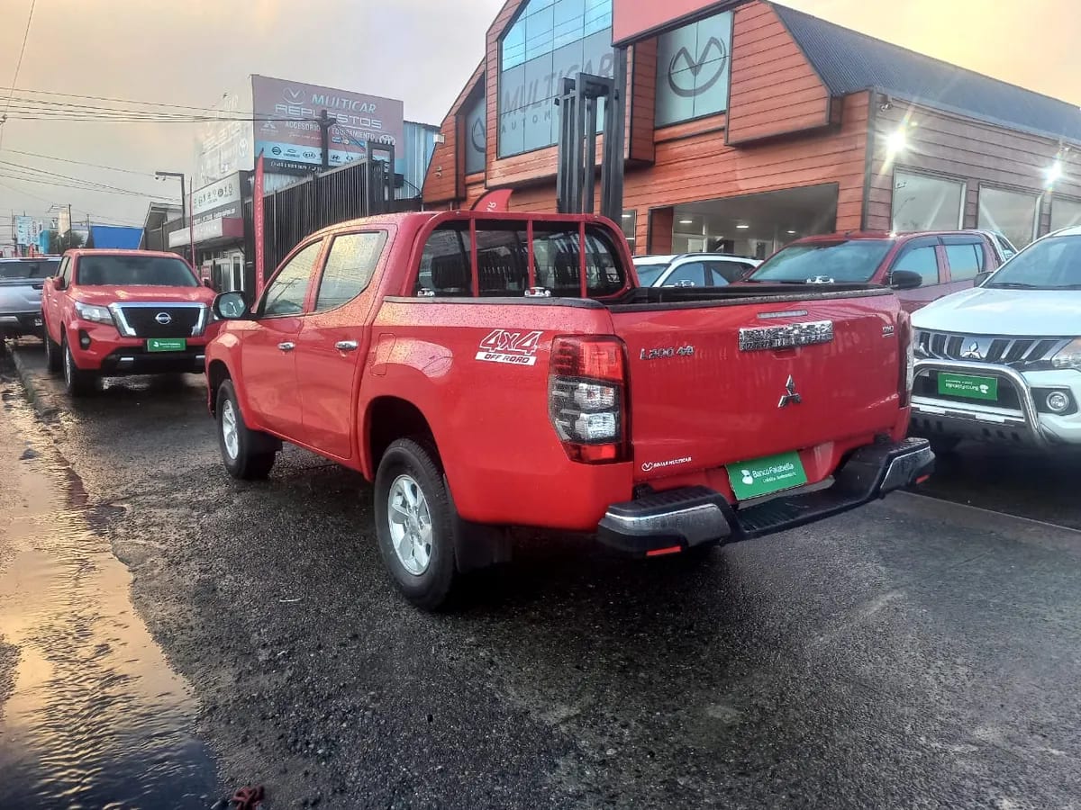 Mitsubishi L200 Katana Crt 4x4 2.4 año 2020