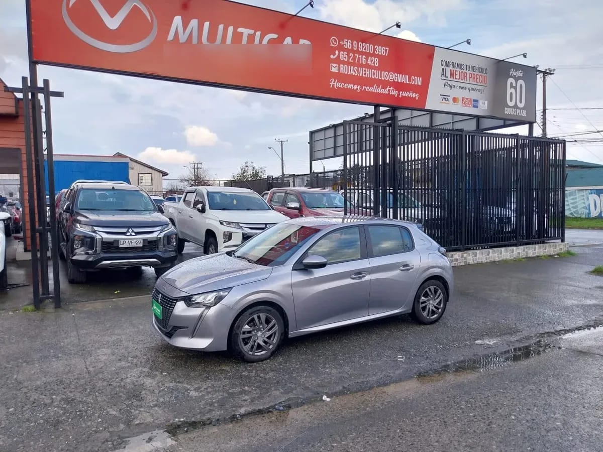 Peugeot 208 Puretech 75 1.2 año 2022