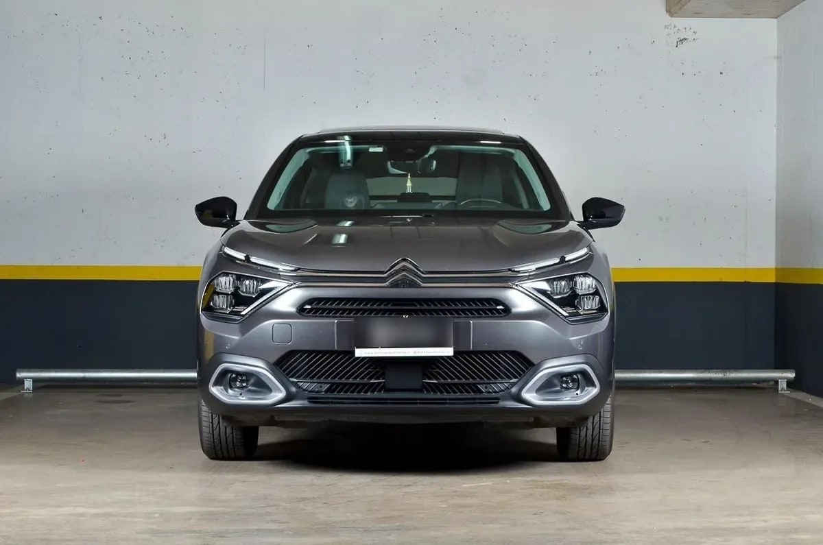 CITROEN C-4 1.2 Puretech 130 S&s Eat8 Feel Pack At año 2024
