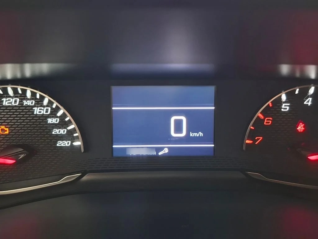 PEUGEOT 2008 Active año 2025