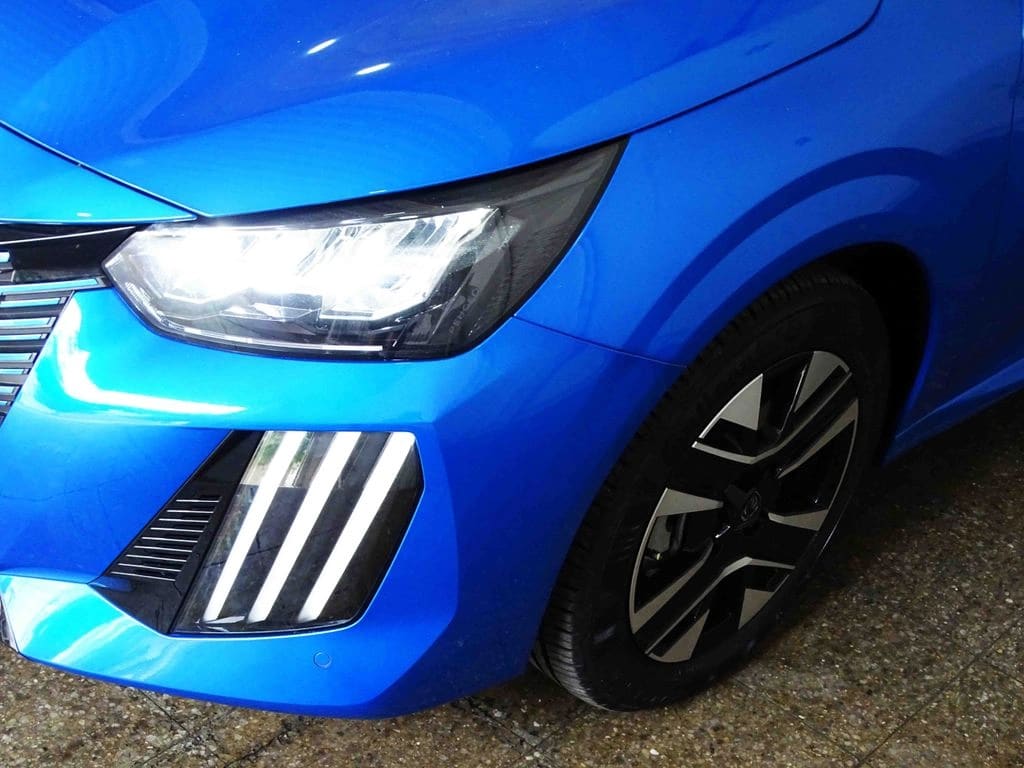 Peugeot 208 Allure año 2026