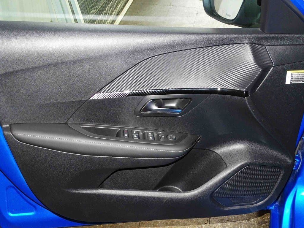 Peugeot 208 Allure año 2026