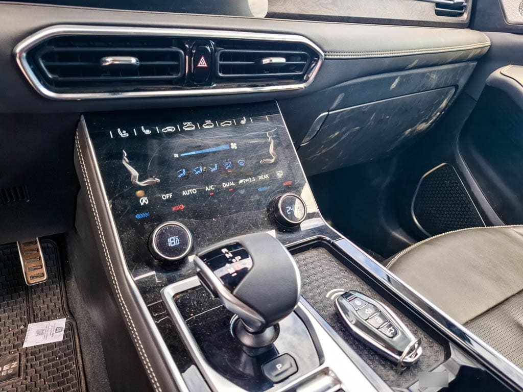 Jetour X90 Plus 7dct 2.0 Aut año 2024