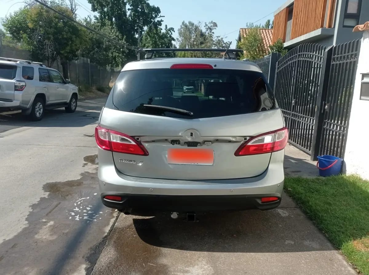 MAZDA MAZDA5 2.0l V Plus Mt año 2017