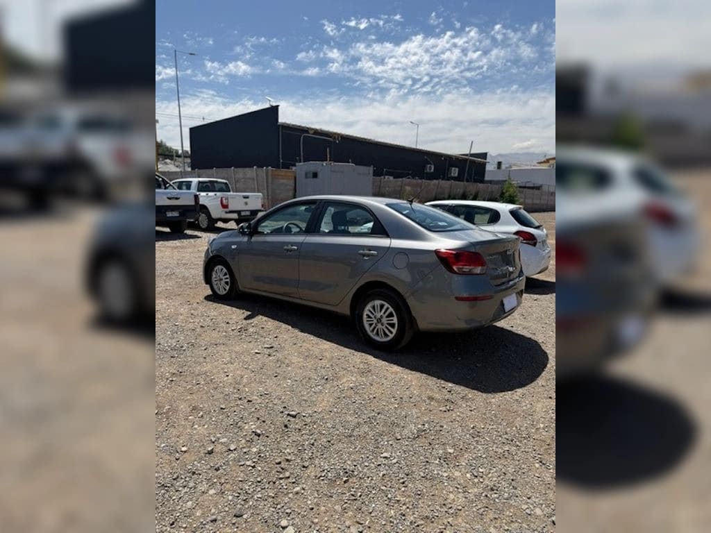 Kia Soluto 1.4 Lx año 2024