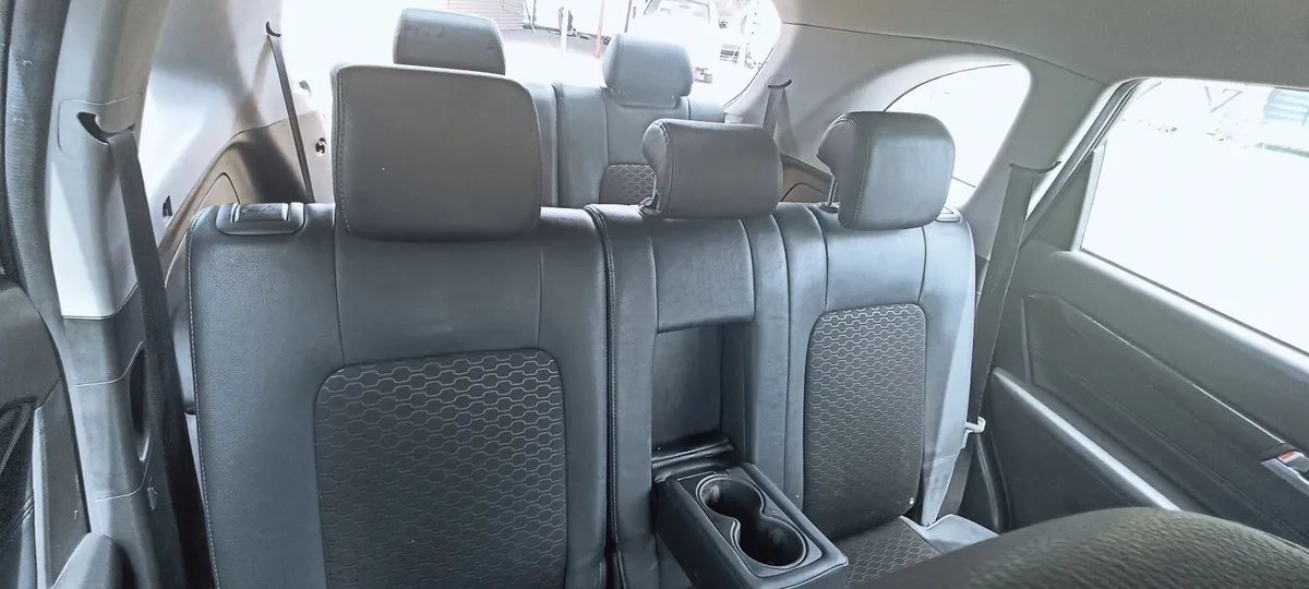 Chevrolet CAPTIVA 2.4 Iv Lt Full At 4x2 año 2014