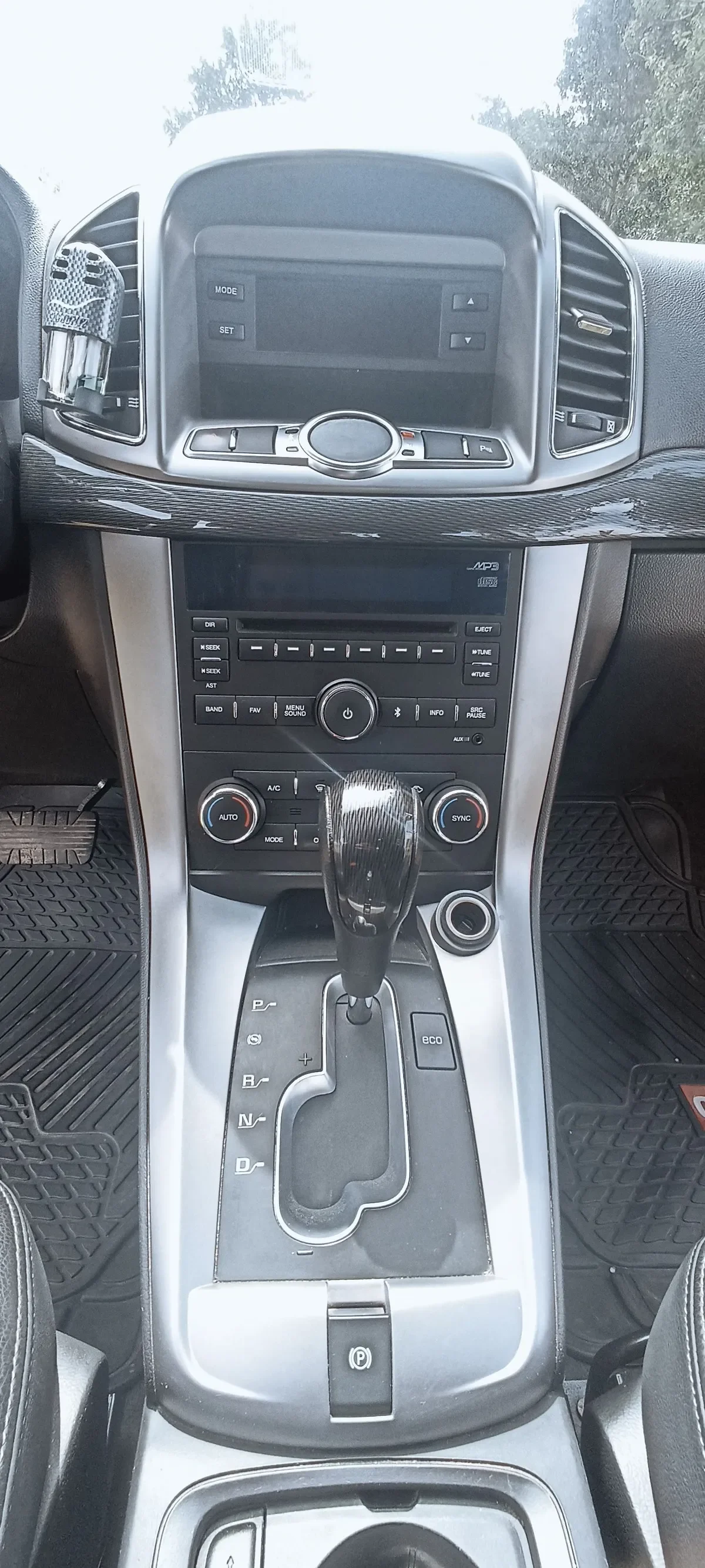 Chevrolet CAPTIVA 2.4 Iv Lt Full At 4x2 año 2014