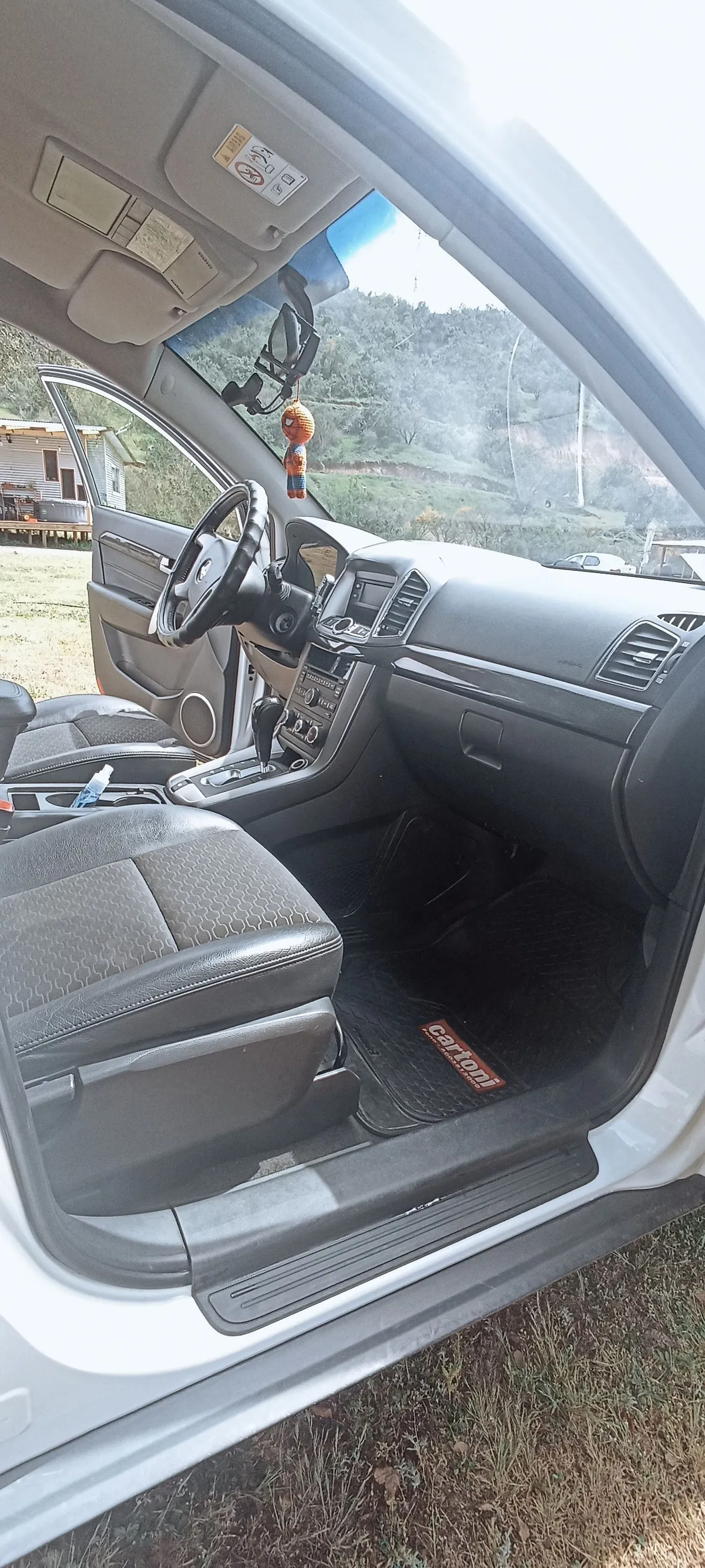 Chevrolet CAPTIVA 2.4 Iv Lt Full At 4x2 año 2014
