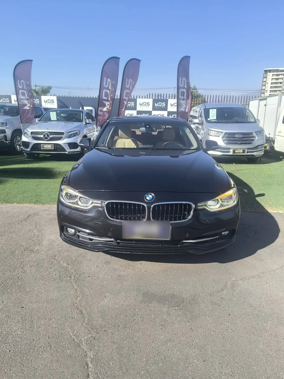 BMW 320 2.0 Sdn I Lci At año 2017