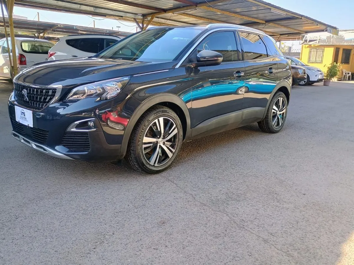 Peugeot 3008 1.6 Active Bluehdi 120hp E6 Mt Diesel año 2017