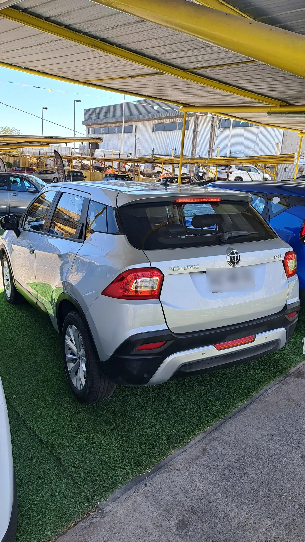 BRILLIANCE V3 1.5 Suv G Elite At año 2016