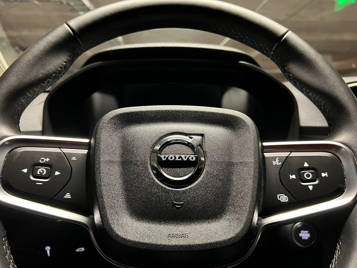 VOLVO XC40 2.0 B4 Plus At 4x4 año 2022