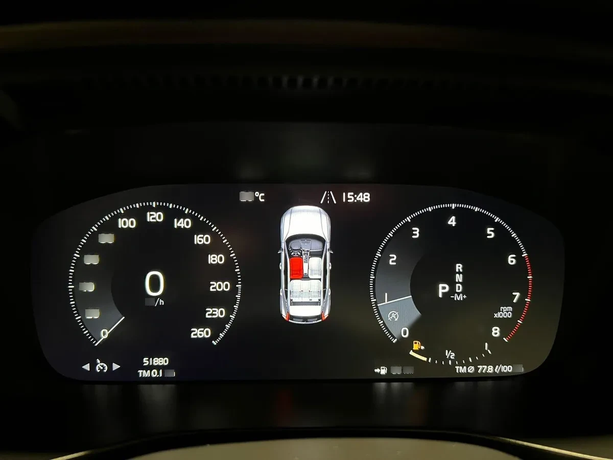 VOLVO XC40 2.0 B4 Plus At 4x4 año 2022