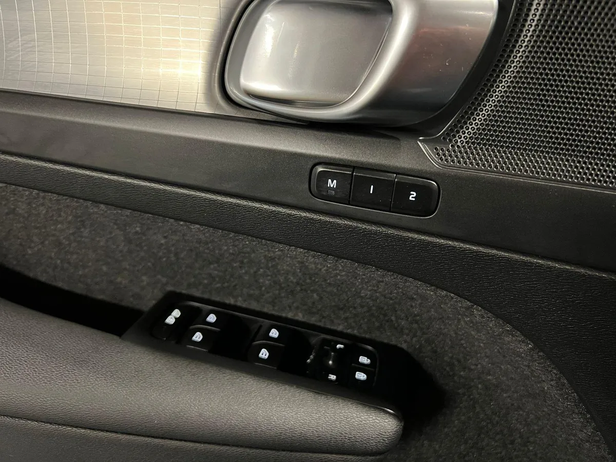 VOLVO XC40 2.0 B4 Plus At 4x4 año 2022