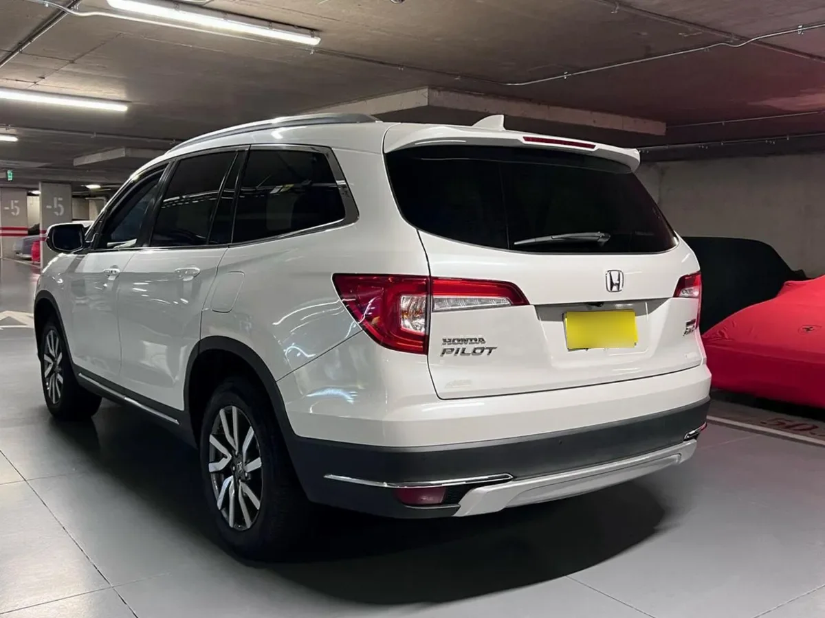 HONDA PILOT 3.5 Touring At 4x4 año 2021