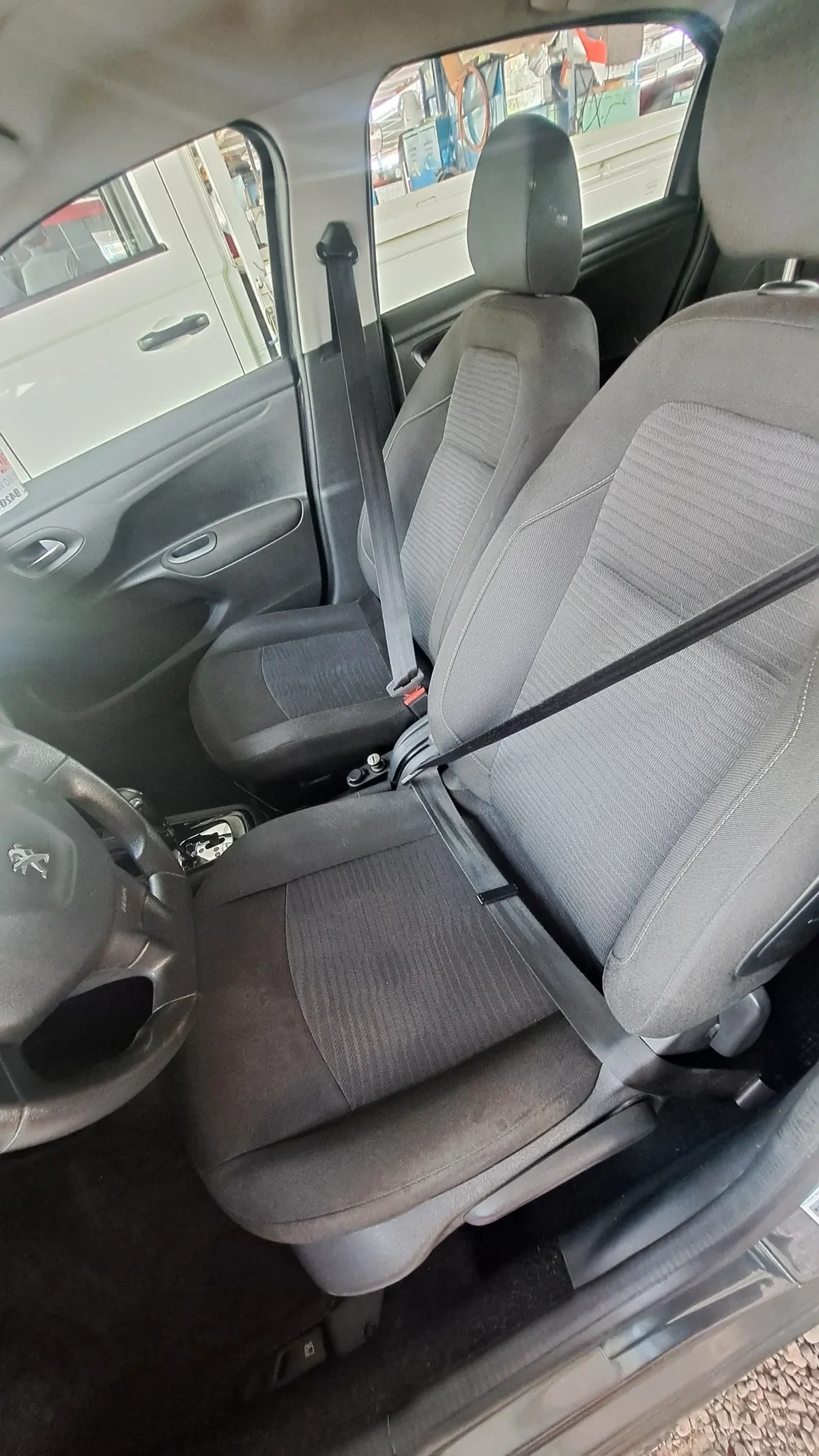 PEUGEOT 301 1.6 Allure Hdi 92hp Mt Diesel año 2017