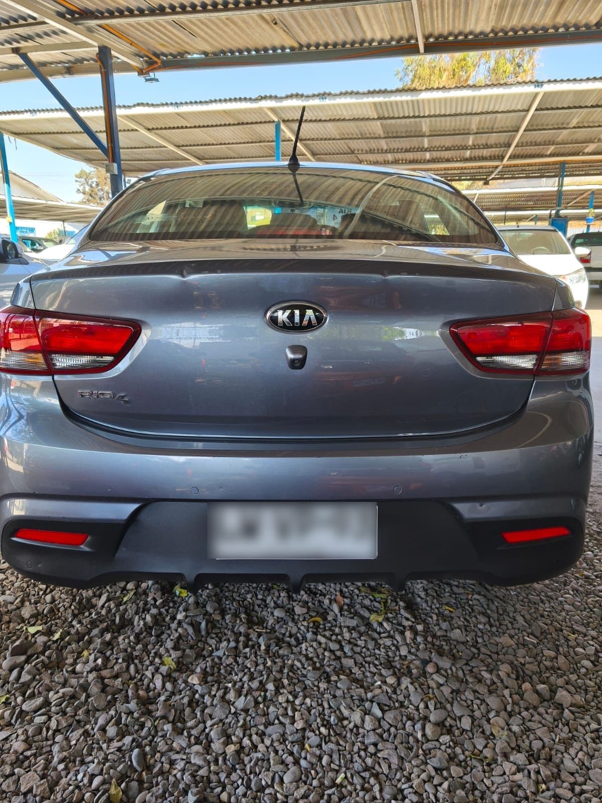 KIA MOTORS RIO 4 Rio 4 Ex 1.4l 6mt Full año 2020