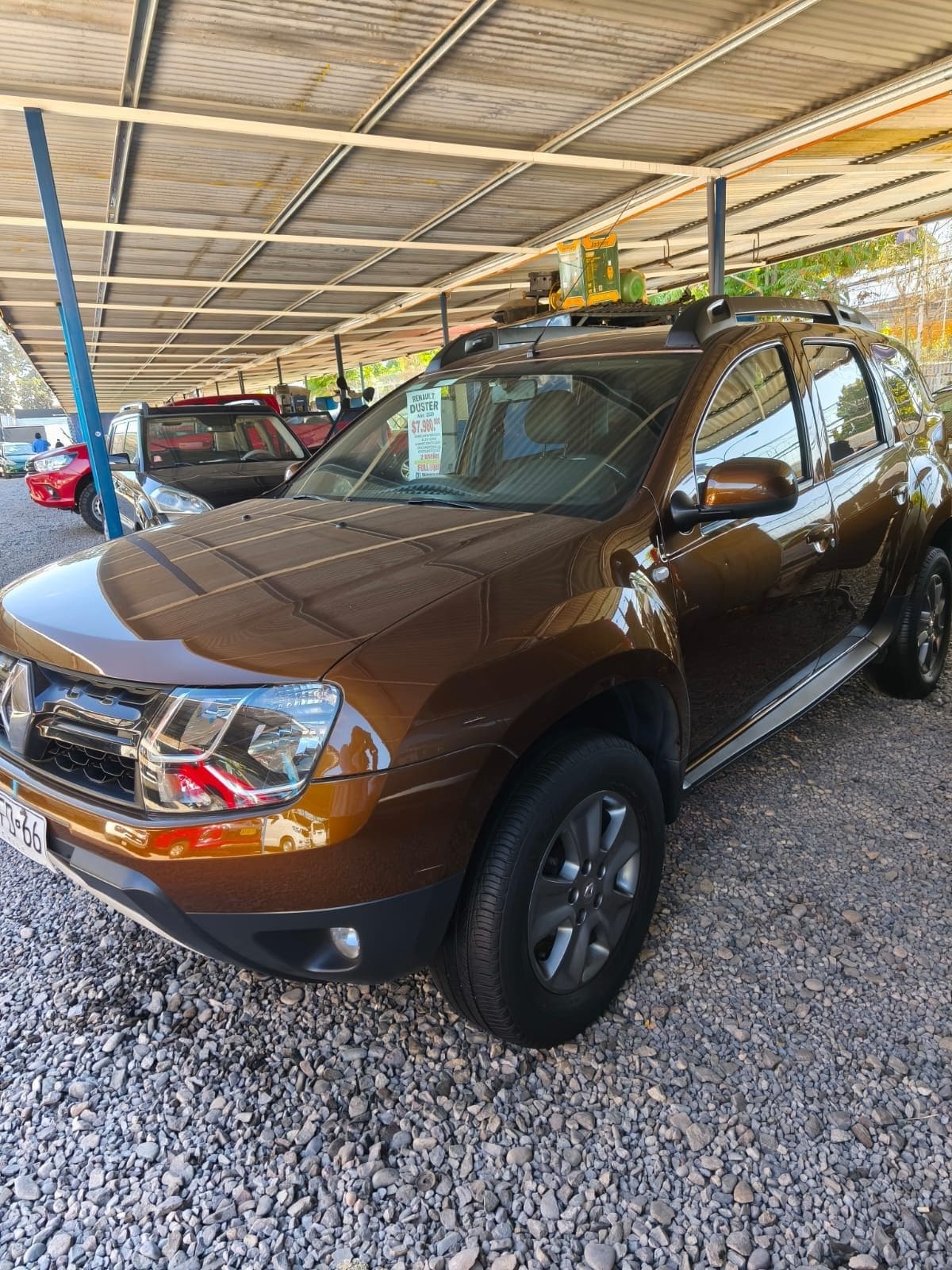 RENAULT DUSTER 1.6 Life Nav Mt año 2020