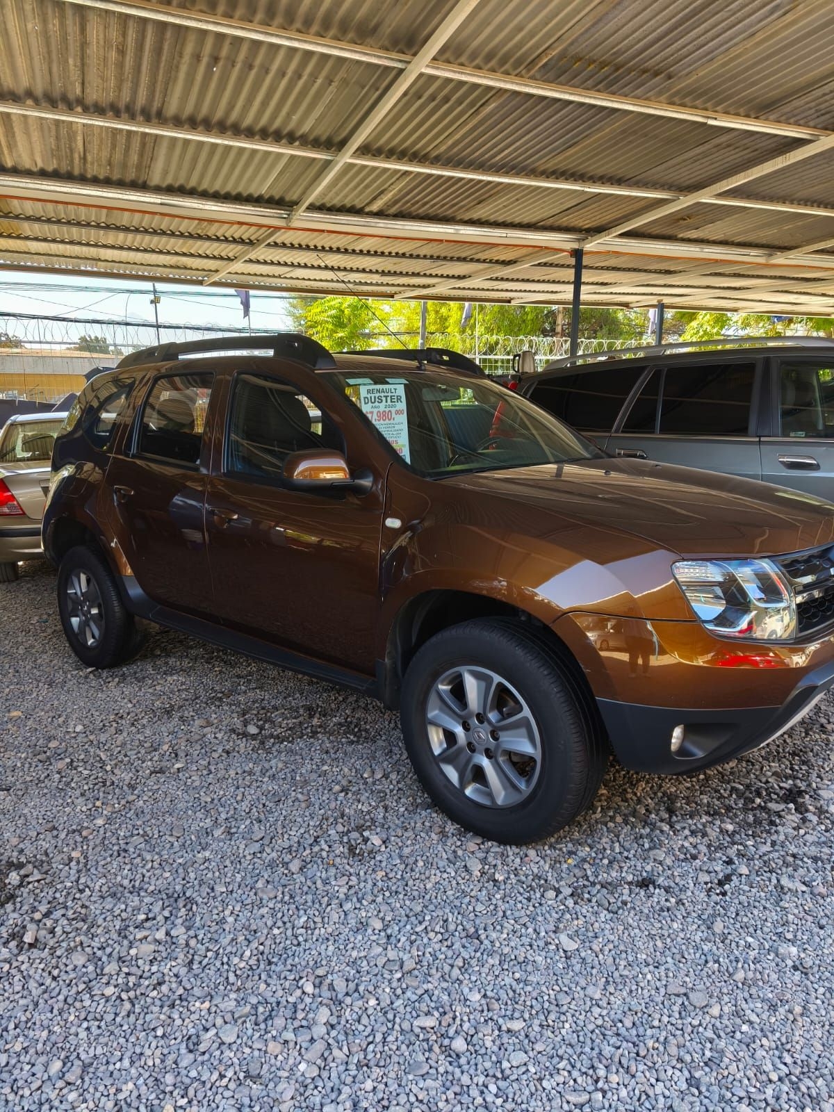 RENAULT DUSTER 1.6 Life Nav Mt año 2020