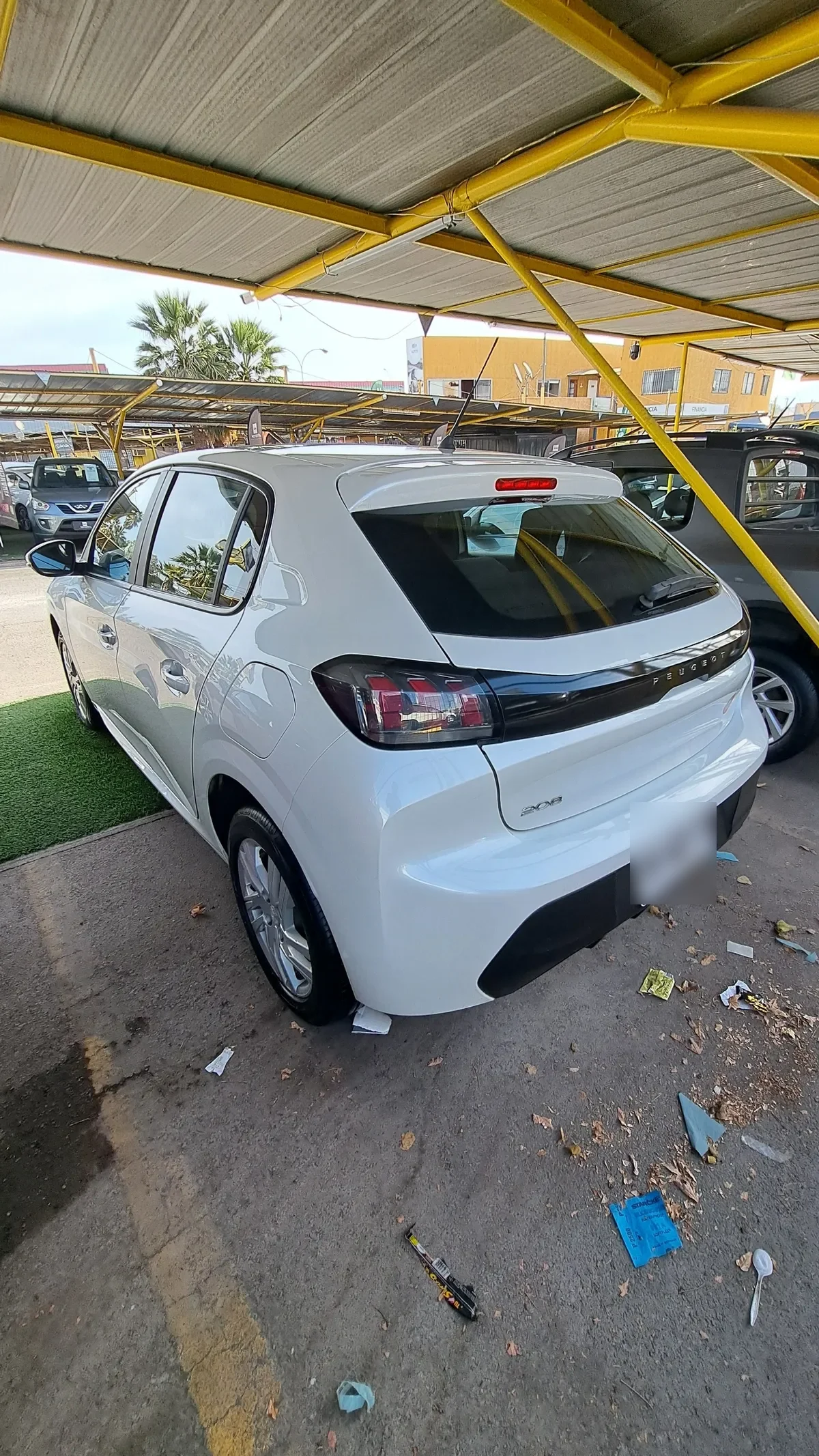 PEUGEOT 208 1.2 Allure Pack Puretech 100 Mt año 2023