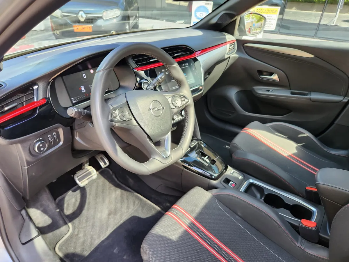 OPEL CORSA 1.2 Gs Line At año 2023