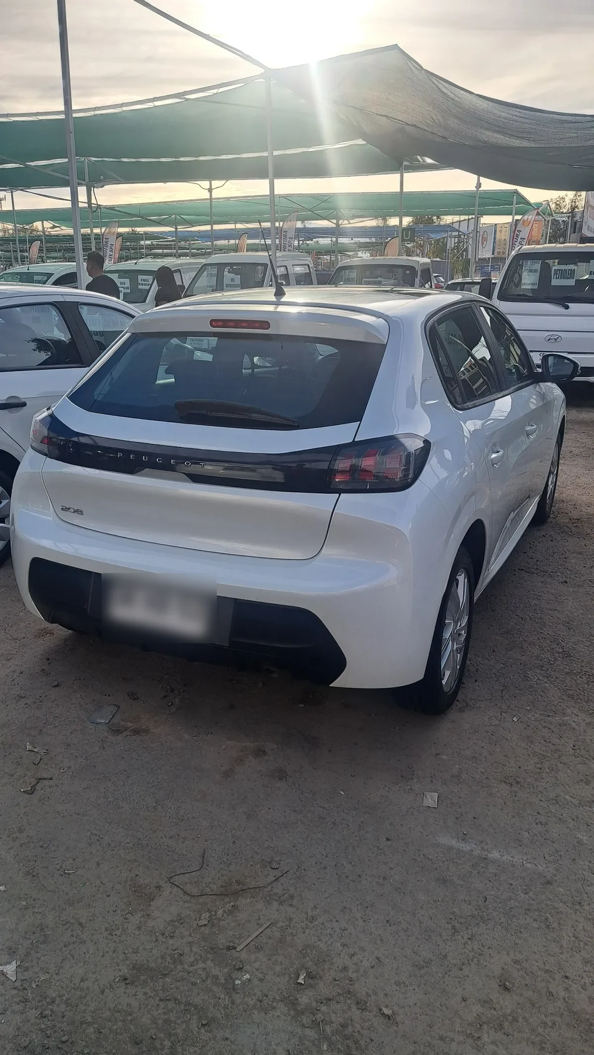 PEUGEOT 208 1.2 Allure Pack Puretech 100 Mt año 2023