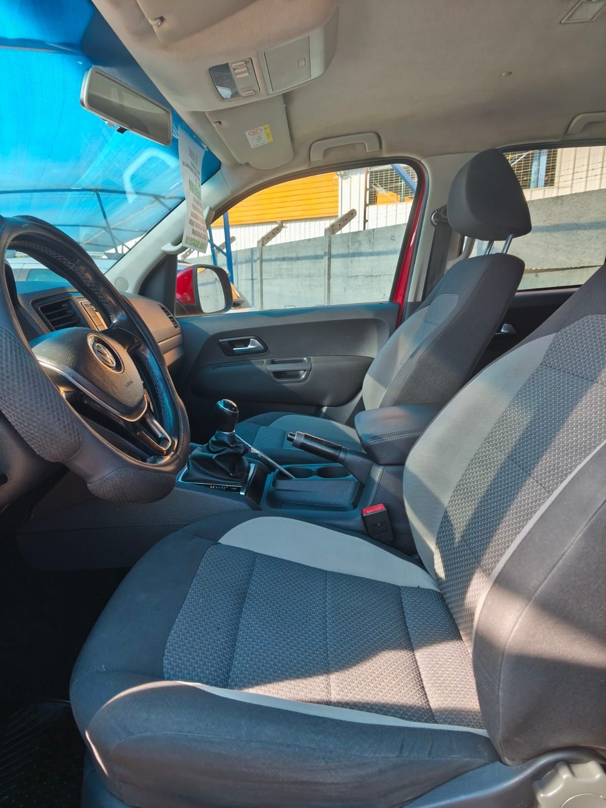 VOLKSWAGEN AMAROK 2.0 Comfortline Mt 4x4 Diesel año 2020