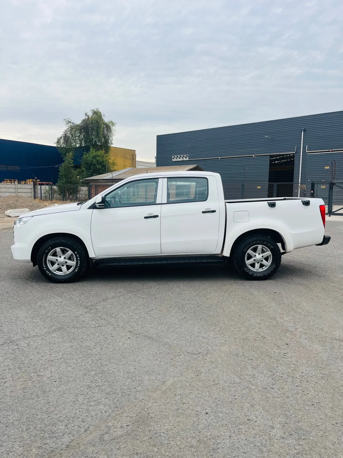 JMC VIGUS 2.5 Work Mt 4x4 Diesel año 2024