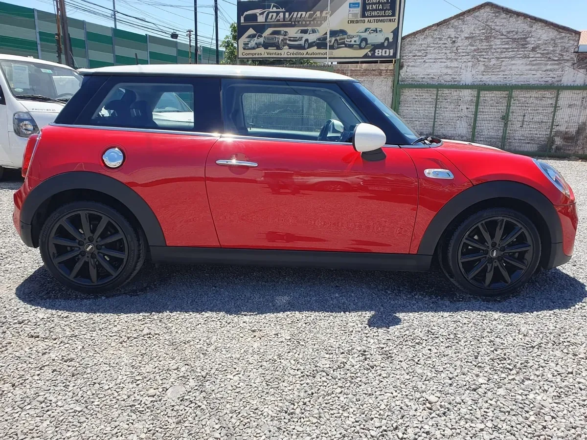 MINI COOPER S 2.0 Iconic Cabrio At año 2019