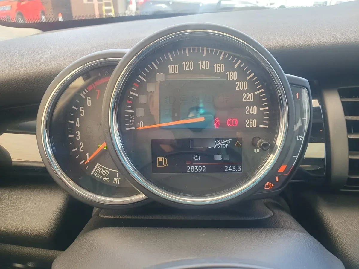 MINI COOPER S 2.0 Iconic Cabrio At año 2019