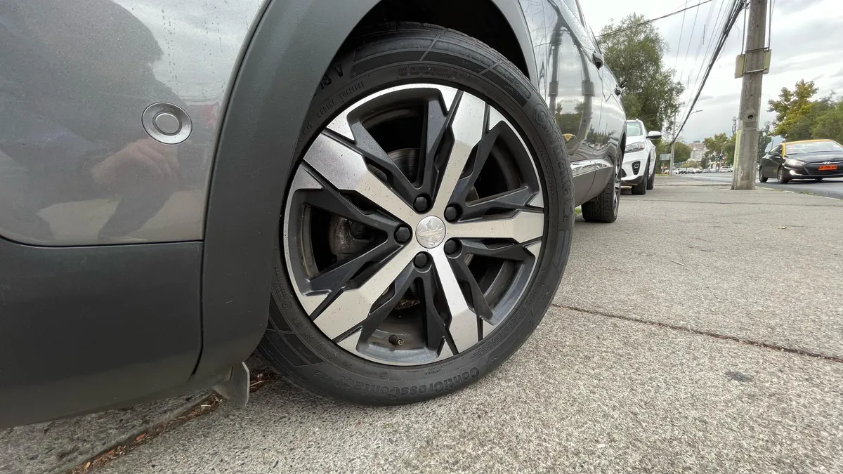 PEUGEOT 5008 1.6 Gt-Line Puretech 180 At año 2020