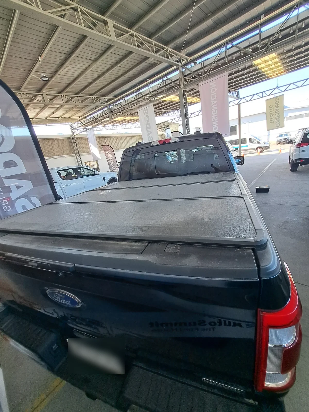 FORD F-150 5.0 Lariat Cc Luxury At 4x4 año 2024