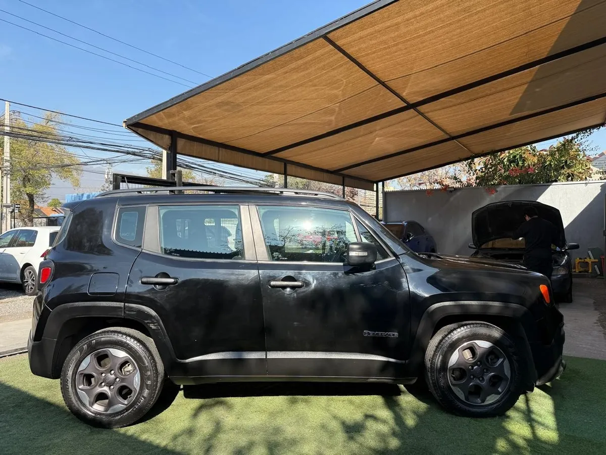 JEEP RENEGADE 1.8 Sport At año 2018