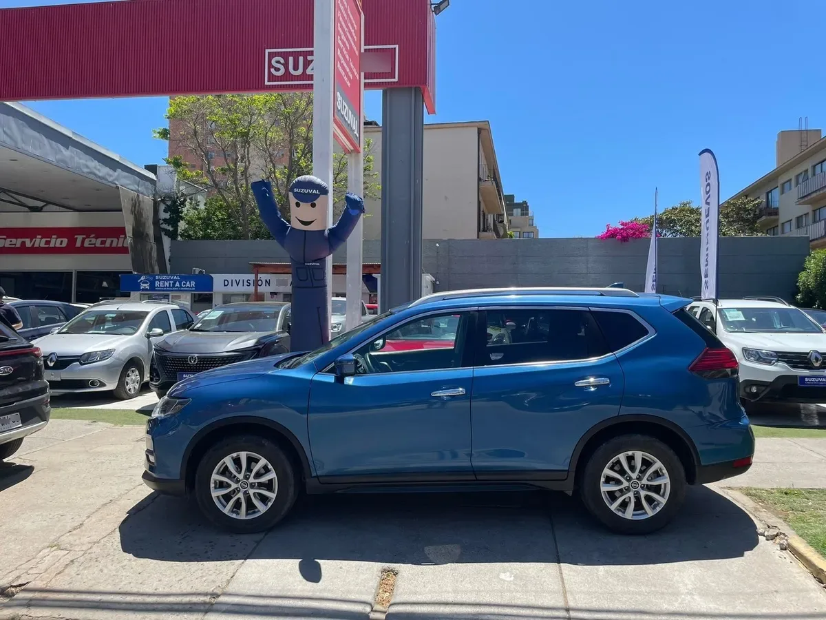 NISSAN X-TRAIL 2.5 Exclusive At 4x4 año 2022