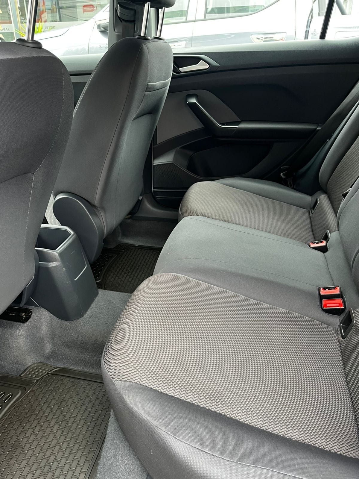VOLKSWAGEN T-CROSS 1.0 Tsi Trendline Mt año 2022