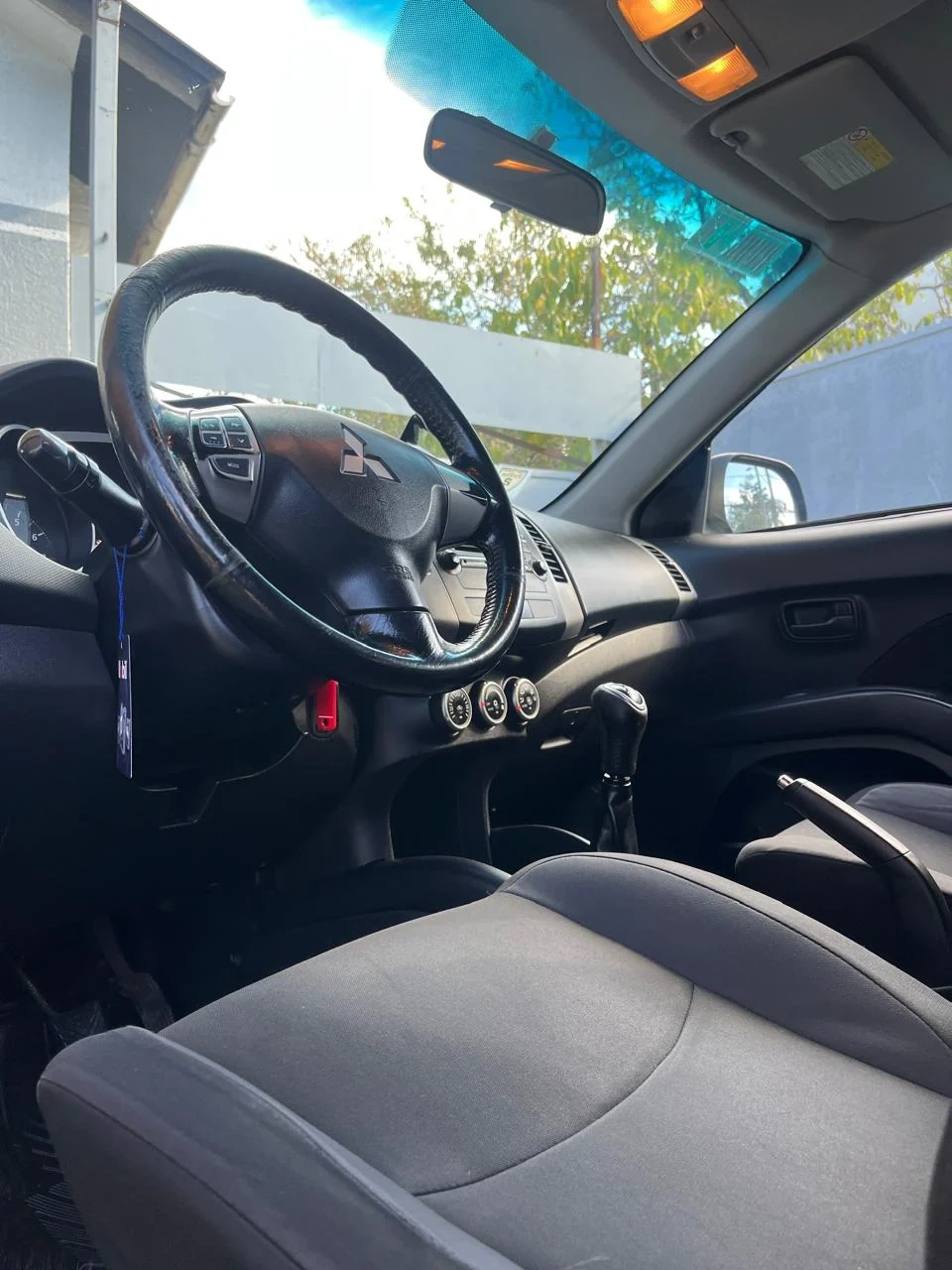 MITSUBISHI OUTLANDER 2.4 K2 Gl Mt 4x2 año 2012