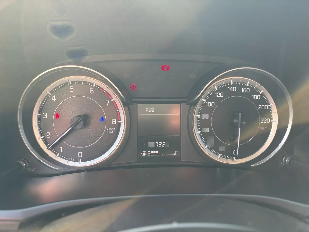 SUZUKI ERTIGA 1.5 Glx Plus Mt año 2021