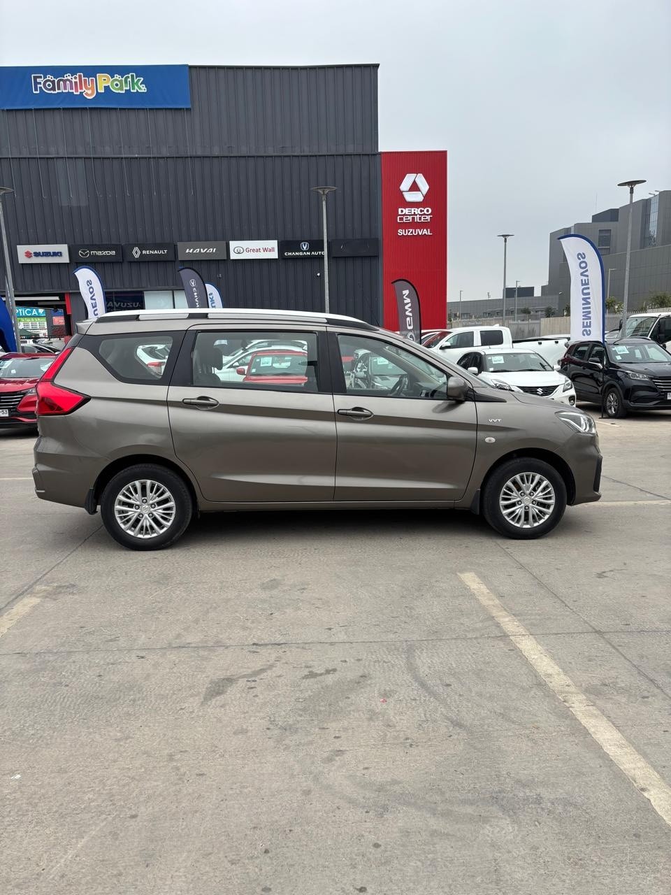 SUZUKI ERTIGA 1.5 Glx Plus Mt año 2021