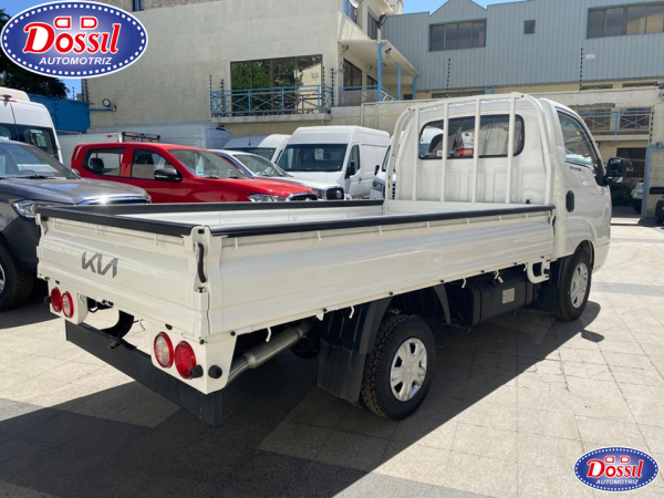 Kia Motors FRONTIER Frontier C/c Lx 2.5l Mt año 2023