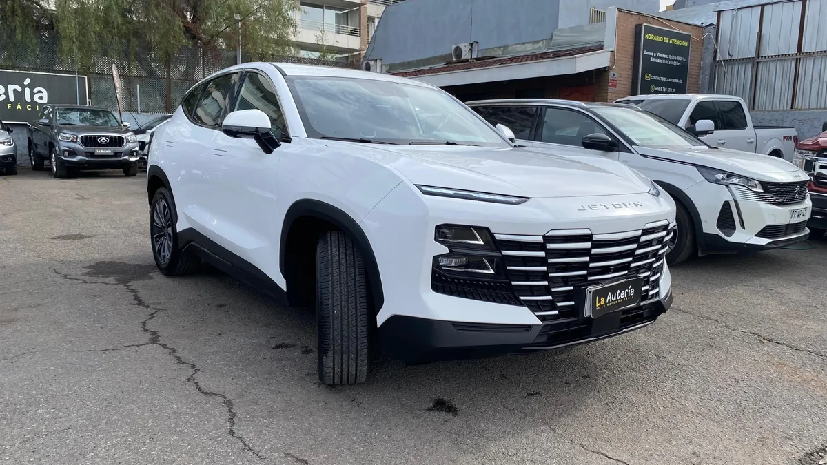 JETOUR DASHING 1.5 Lux At año 2024