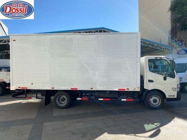 Hino XZU Otra año 2022