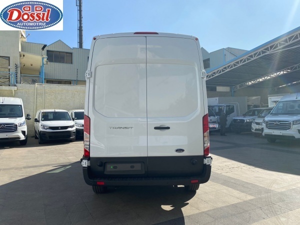 Ford TRANSIT 2.2 Transit Van 12,4 Mt Diesel año 2022